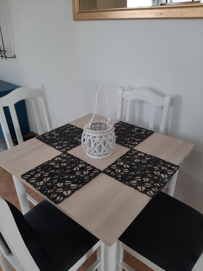 Grapeline Guesthouse Chotin Εξωτερικό φωτογραφία