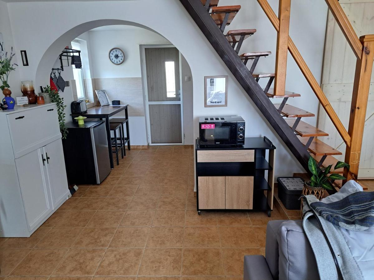 Grapeline Guesthouse Chotin Εξωτερικό φωτογραφία