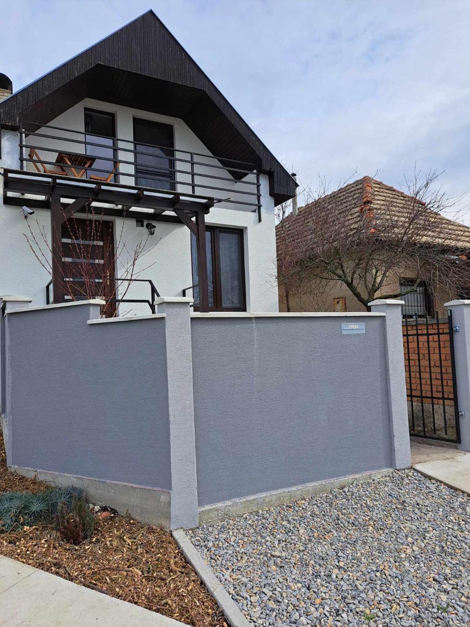 Grapeline Guesthouse Chotin Εξωτερικό φωτογραφία